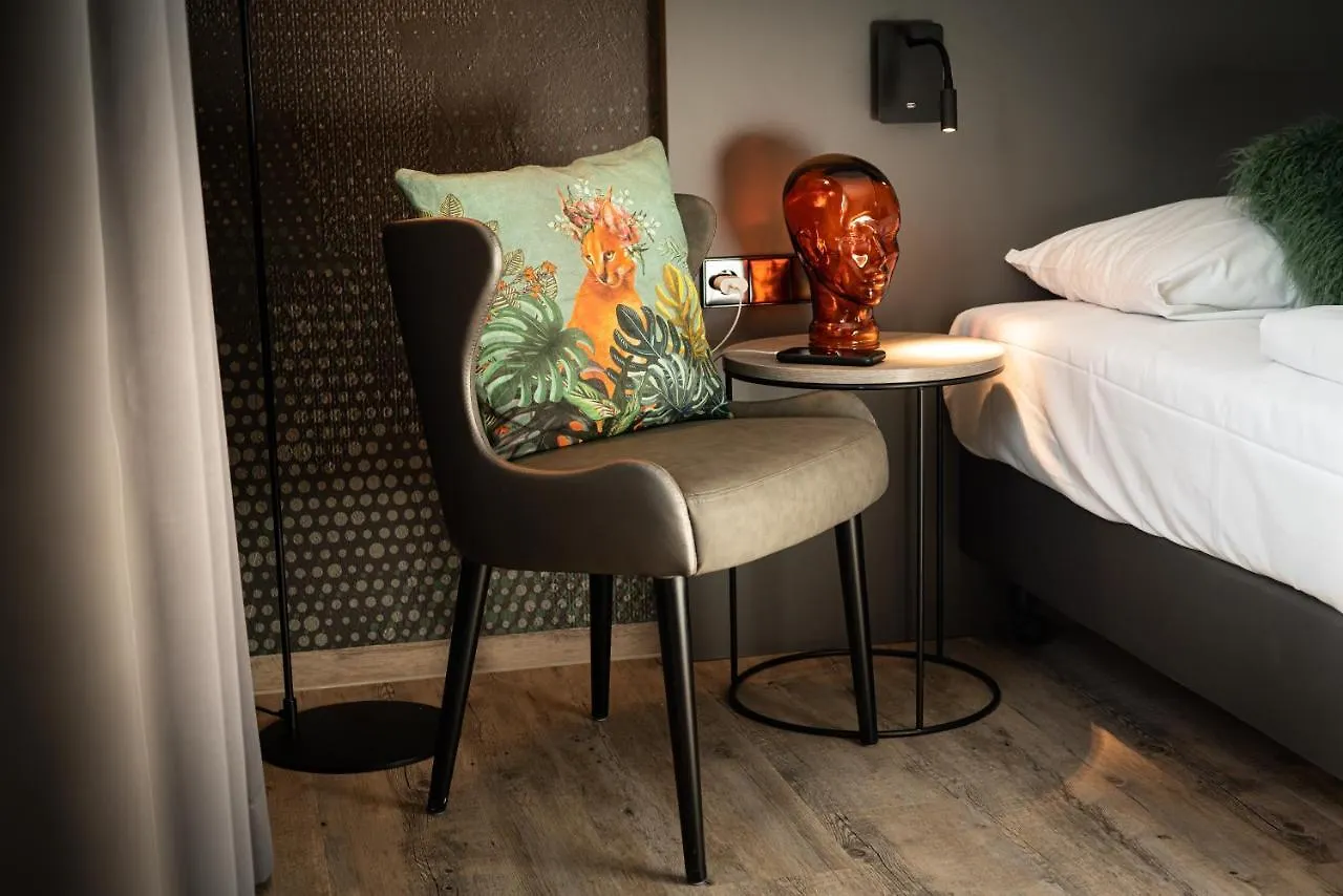 LOGINN Hotel Stuttgart Zuffenhausen Korntal-Münchingen